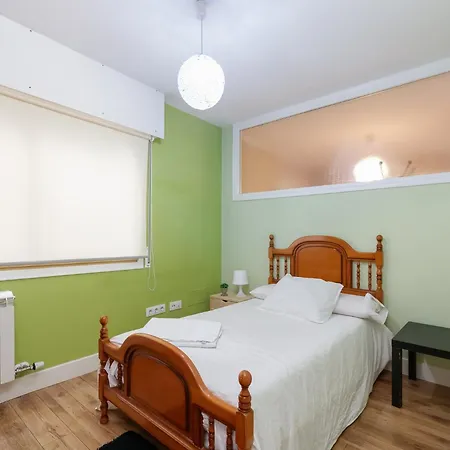 Con Parking Gratis En El Centro By Vigo