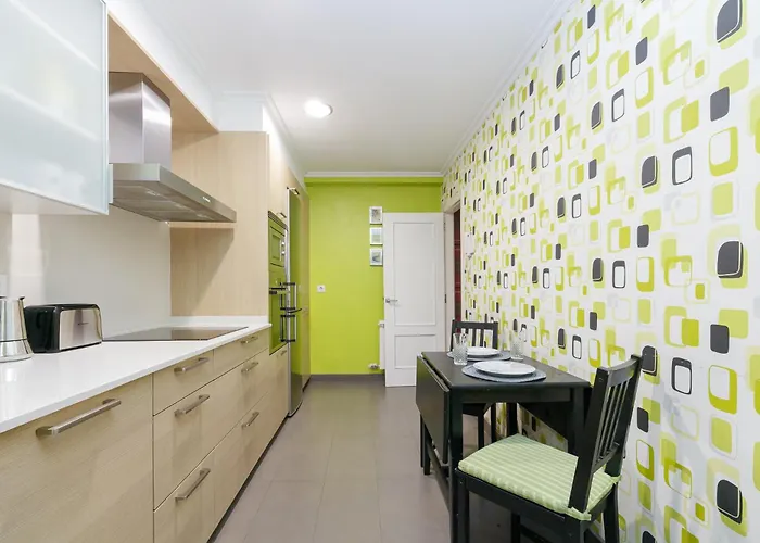 Con Parking Gratis En El Centro By Vigo