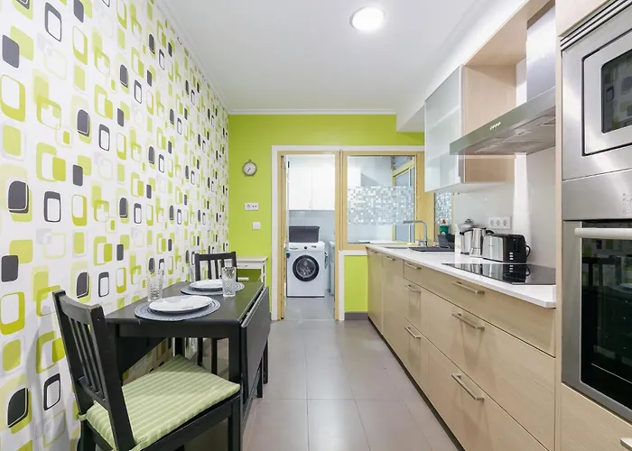 Con Parking Gratis En El Centro By * Vigo